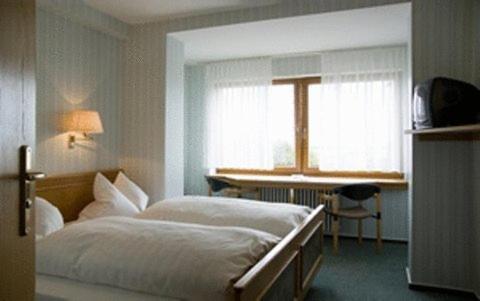 Landhotel Gasthof Am Berg Дорнштадт Номер фото